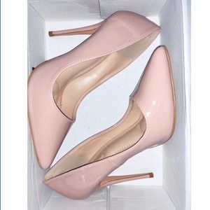 Nude/Pink high heels